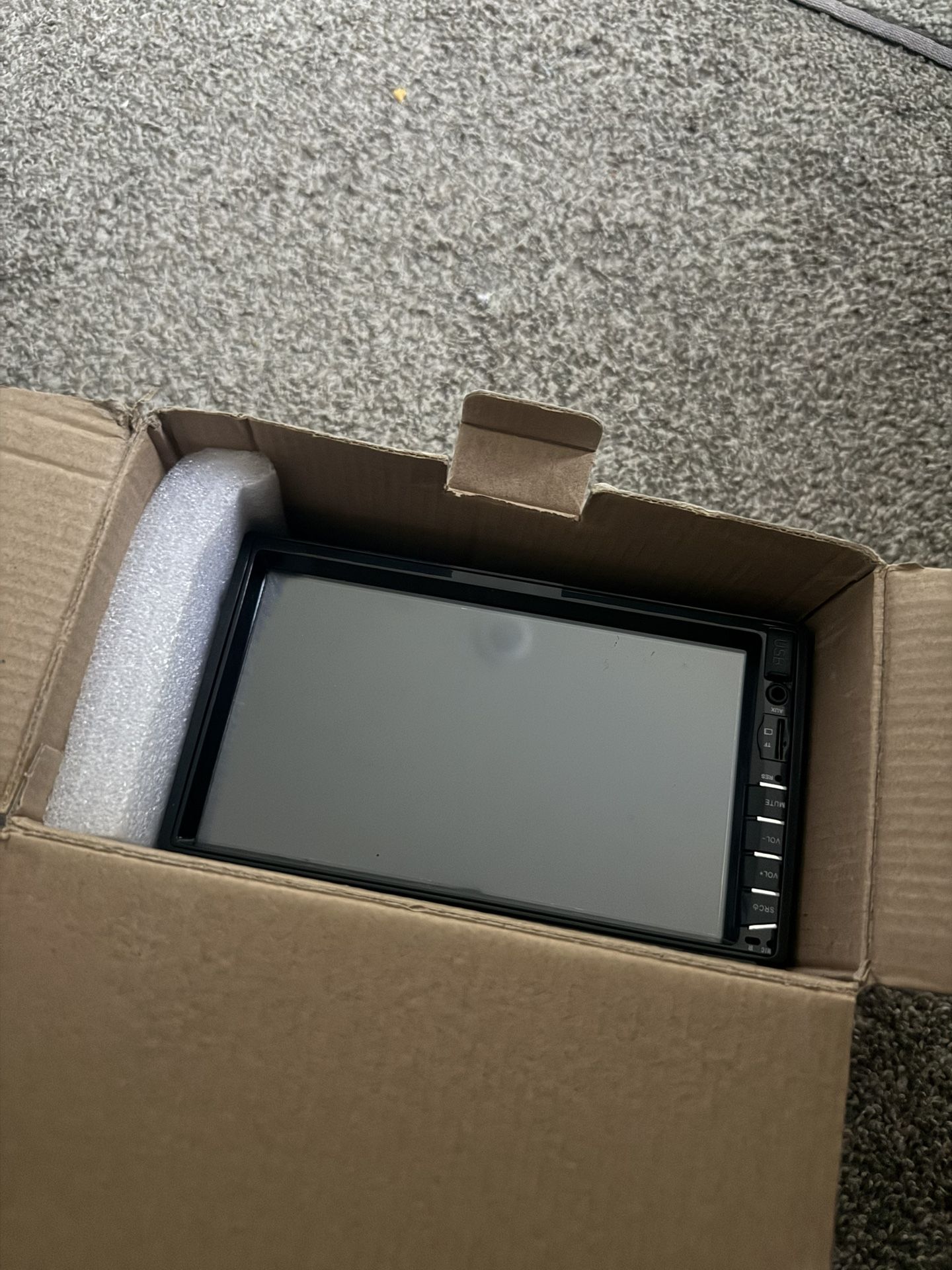 touch screen radio