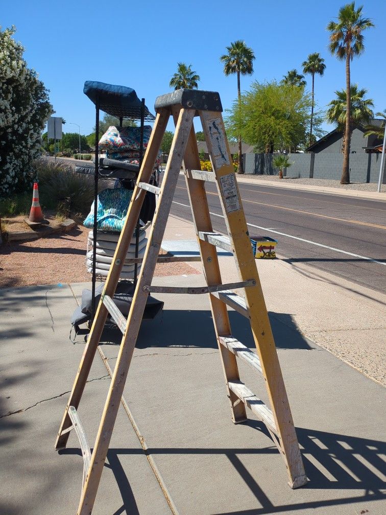 Fiberglass Ladder