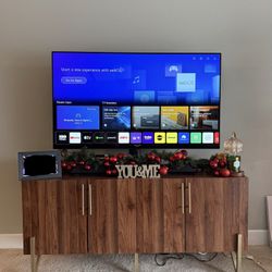 Used LG 4K OLED C1 55” Smart TV (2021)