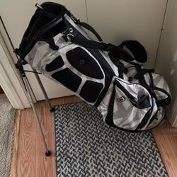 Ogio Golf Bag Grom Ultralite Retractable Legs Cover