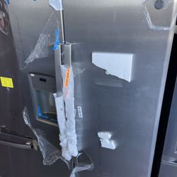 Ge Side By Side Fridge In Package Only $600 We Finance 