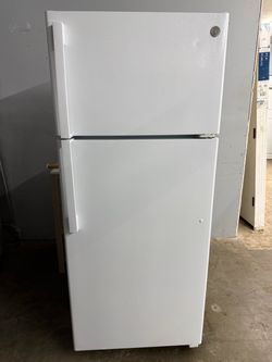 GE Refrigerator 28" ‼️60 Day Warranty‼️