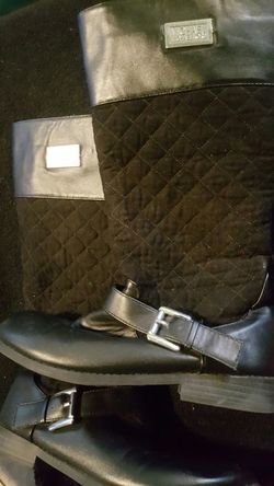 Michael Kors Girl boots size 3