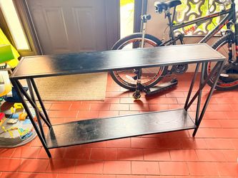 Black entryway table