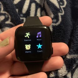 Fitbit Versa 