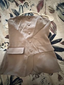 NWT Aritzia Babaton Insider Tube Top – Size 0 – Felted Taupe