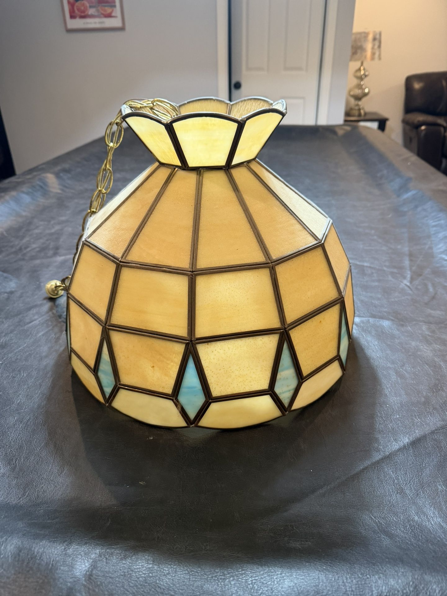 Vintage Tiffany-Style Stained Glass Hanging Lamp