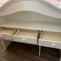 Baby Appleseed Furniture