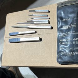 Craftsman  New Punch & Chisel Set