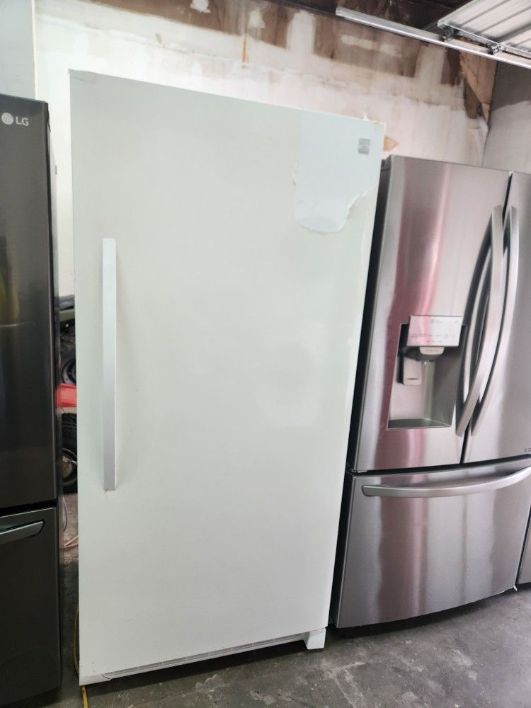 💢💯FREZEER KENMORE WITH WARRANTY EVERYTHING IS WORKING 💪