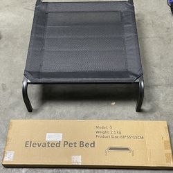 Elevated Pet Bed New! 