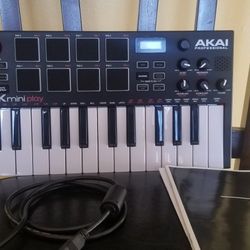 AKAI MKP MINI