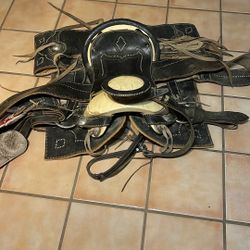 Montura  Fuste 15. $ 450 Firme