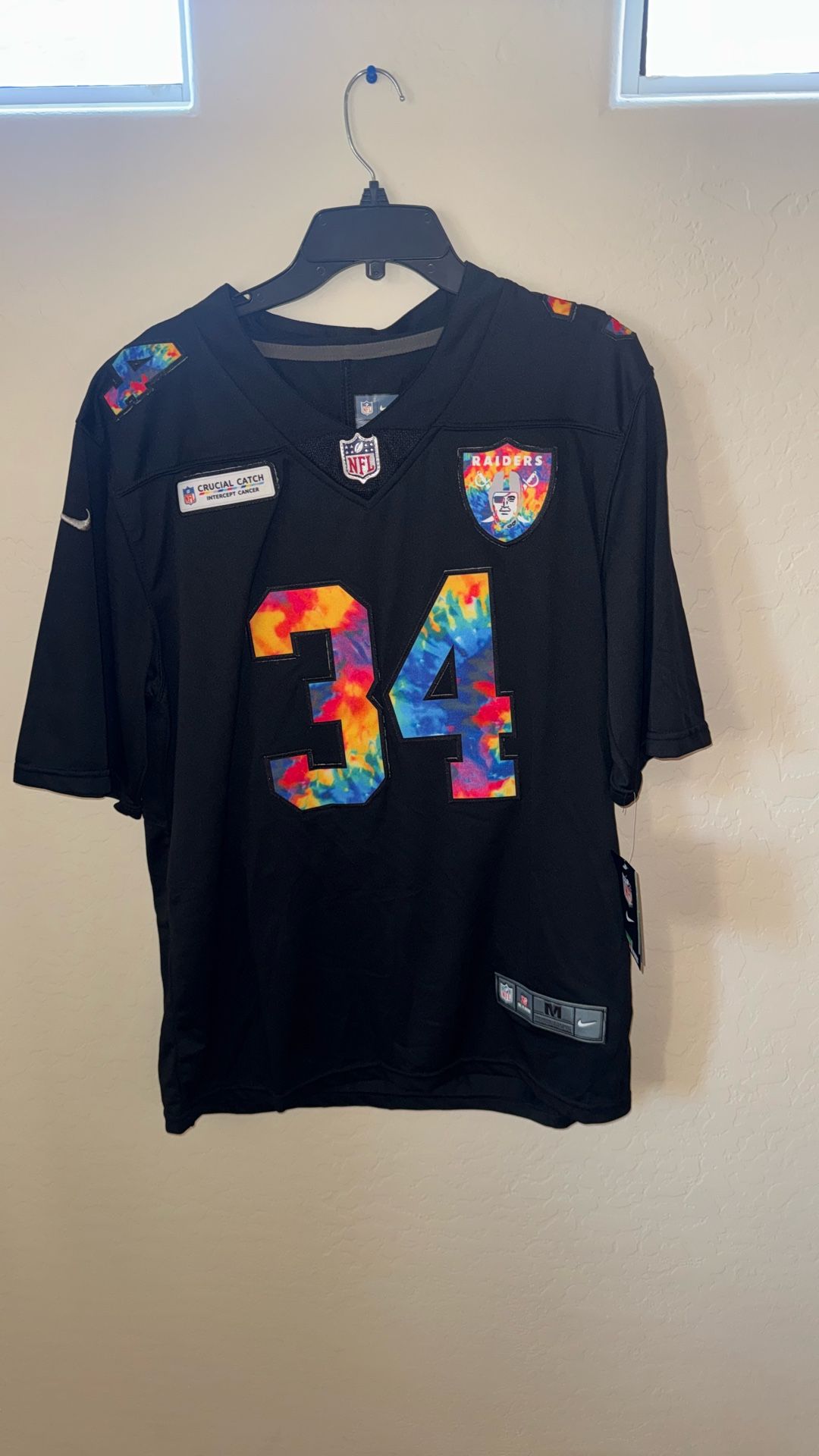 raiders football bo jackson crucial catch jersey medium size