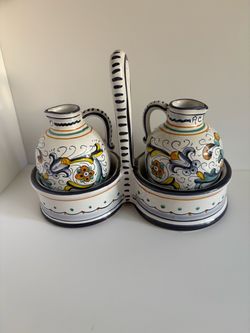 Italian Majolica Ceramic Oil and Vinegar Set