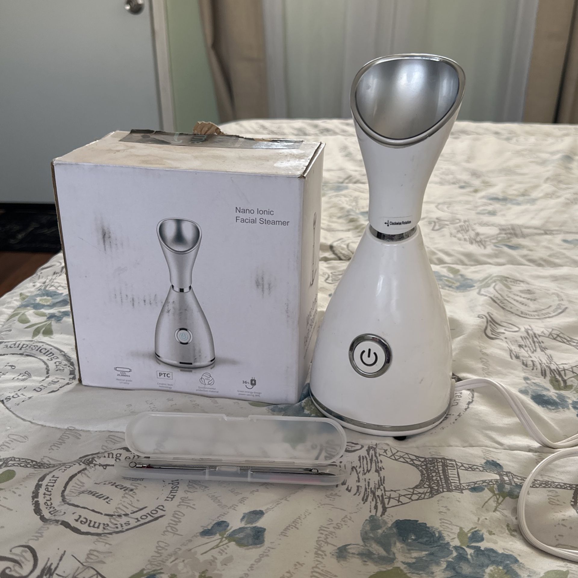 Facial Steamer Nano Ionic With 3 Tools 