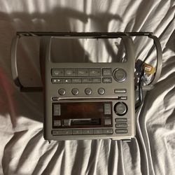 G35 Radio