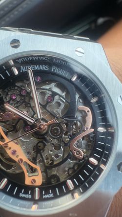Men’s Ap watch