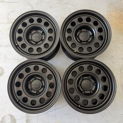 Nomad Convoy  wheels for sale — 16x8 -10 offset, 6x139.7 bolt pattern.