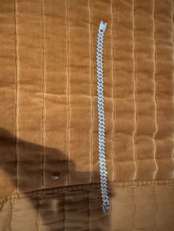 14K Gold Cuban Link Bracelet – Heavy, Iced Out, Excellent Condition