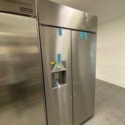 Dacor Refrigerator 42"inch Side By Side (Scratch And Dent)