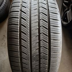 1 Yokohama Tire 275/45/20