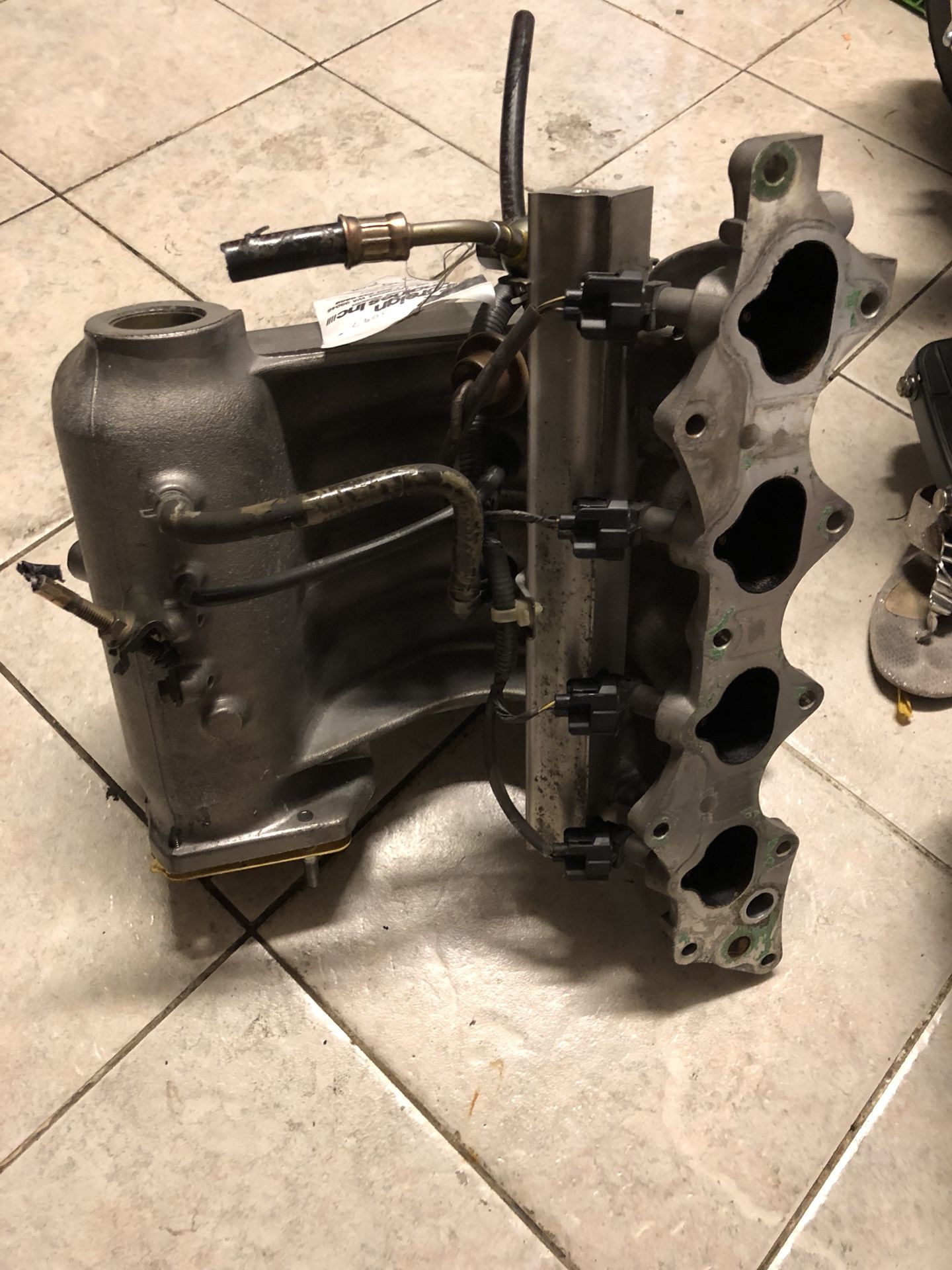 B series intake manifold