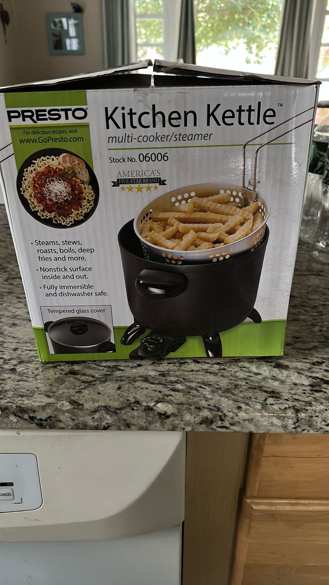 Presto Kitchen Kettle  Model 06006