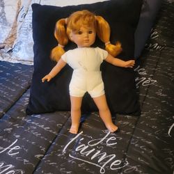 1986 Signed Lissi Doll