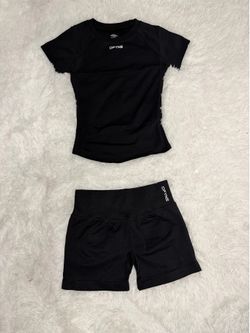 Dfyne sets