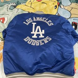 Woman’s Large MBL Heavy Weight Jacket Los Angeles Dodgers 