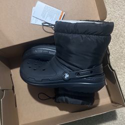 Crocs Boots **IF ITS POSTED, IT’S AVAILABLE **