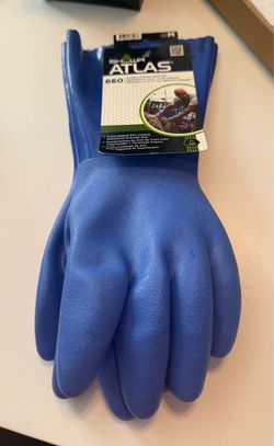 Brand New Water and Chemical Resistant Gloves