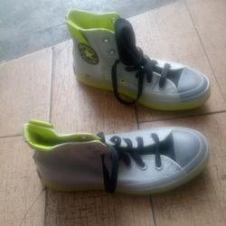 Size 3 Converse