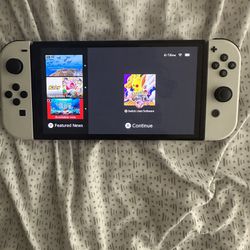 Nintendo switch Oled With Remote And Case 