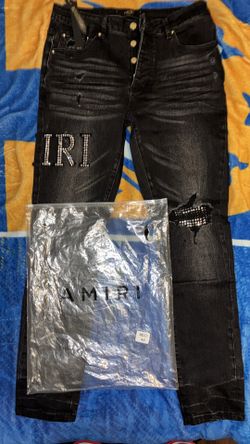 Amiri jean size 32