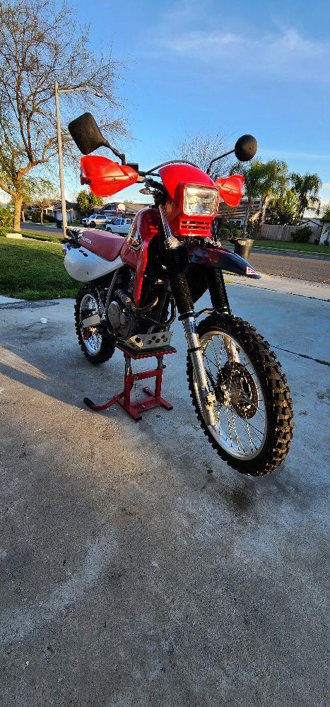 2014 Honda XR650L