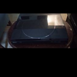 SONY PHONO/HARMAN KARDON AVR-147 5.1 CHANNEL RECEIVER/KLIPSCH 5.1 SPEAKERS $800 FINAL PRICE 