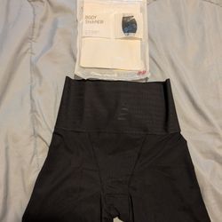 Unique Low Body Shaper High-rise Nonline Half Shorts Size Small Black