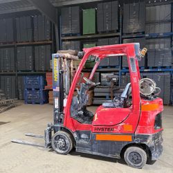2012 Hyster Forklift 5000lbs Capacity