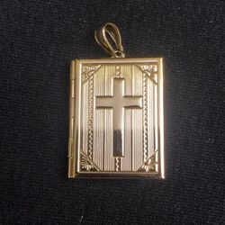 Saint Benedict Locket + 14K Rope Chain