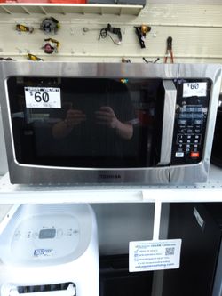 Toshiba Stainless Steel Countertop Microwave