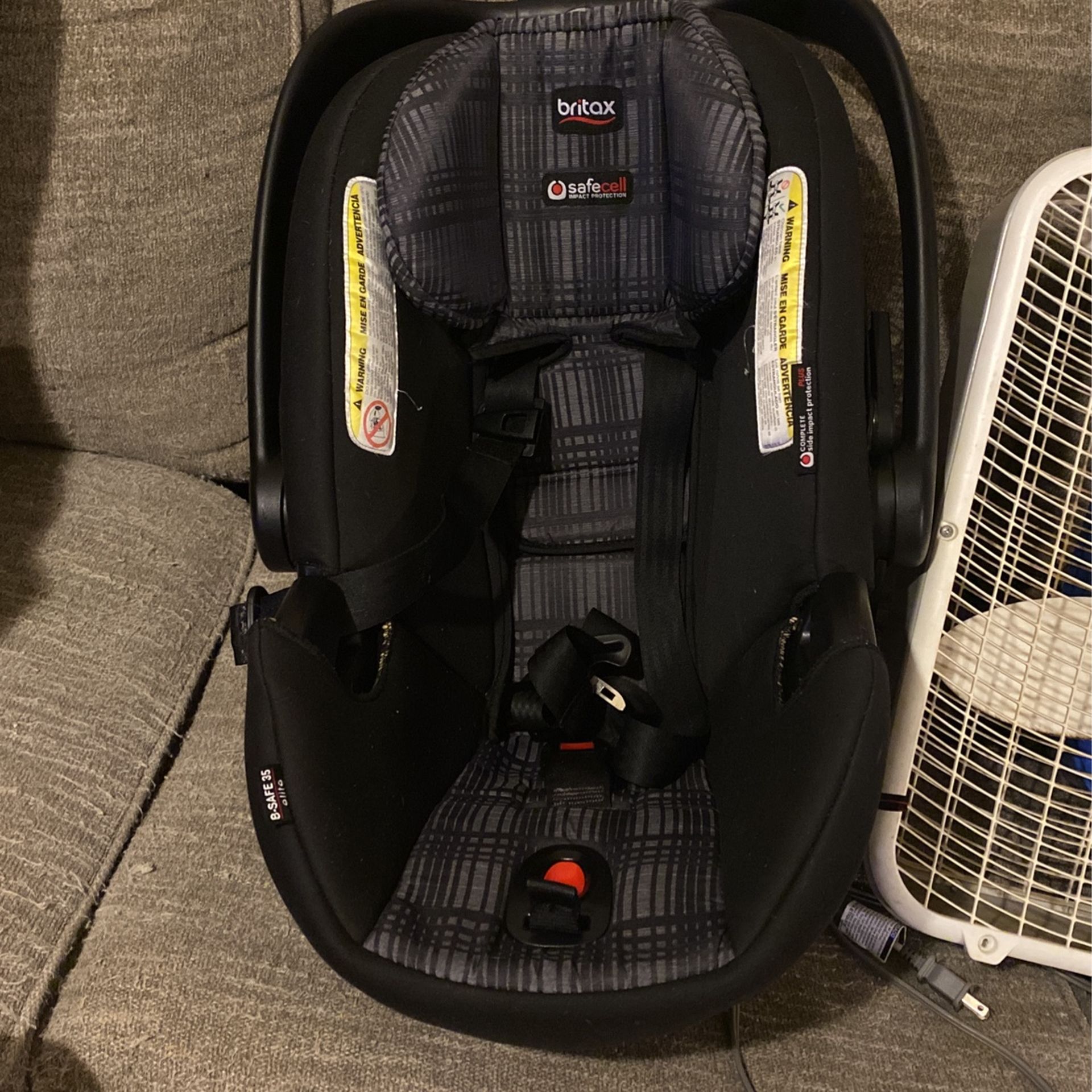 Infant Car seat