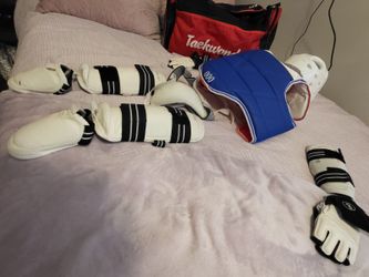 Protective Taekwondo Gear For Children