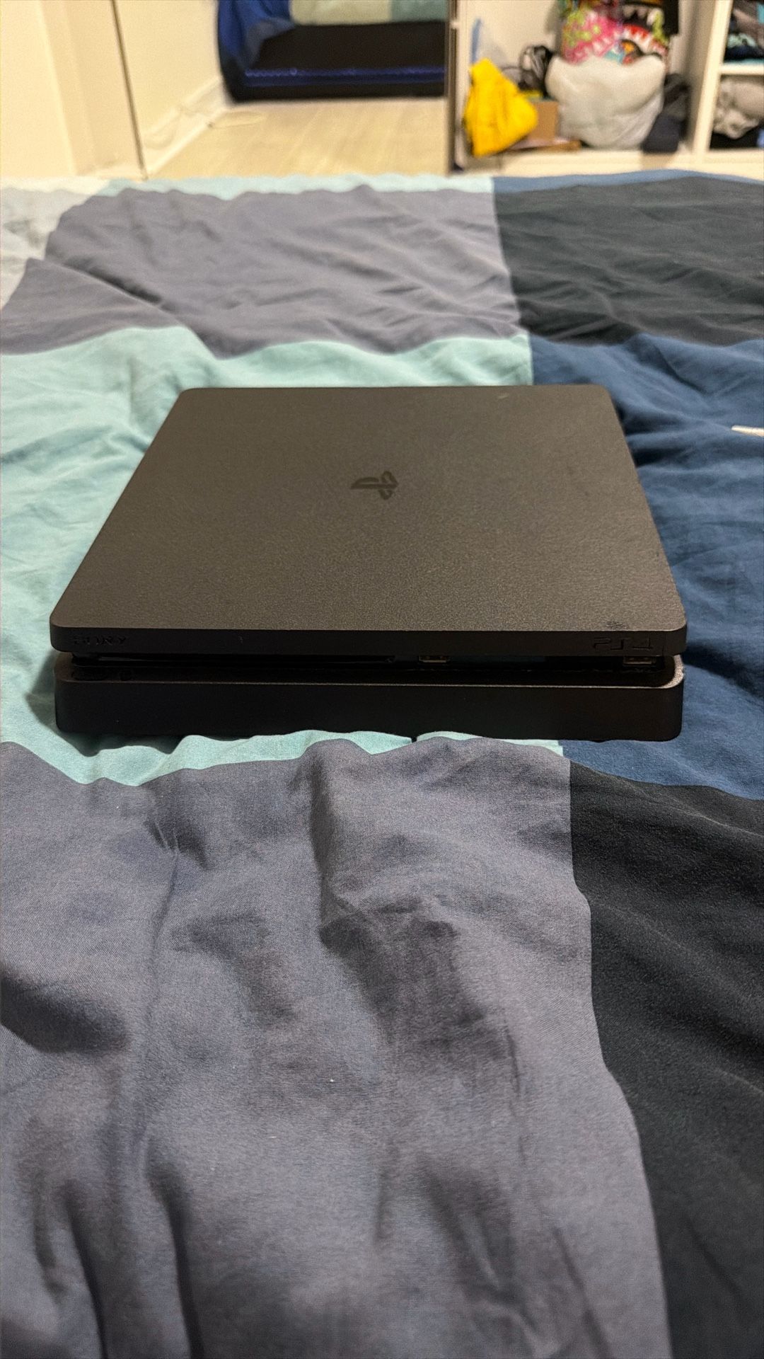 ps4 slim