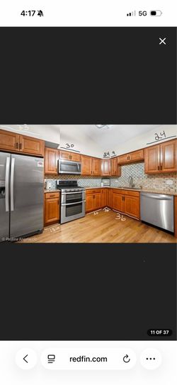 Full kitchen