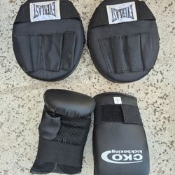 Kickboxing Gear