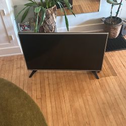 43” LG Flat Screen TV