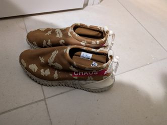 Nike Moc Flow SP
Undercover Ale Brown Size 10.5