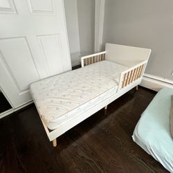 Toddler Bed 